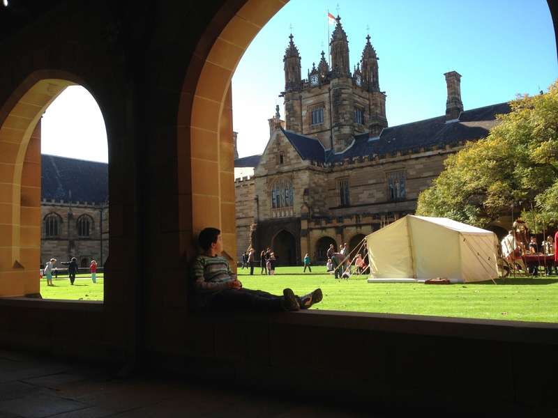 Main_Quadrangle_in_the_University_of_Sydney 悉尼大学