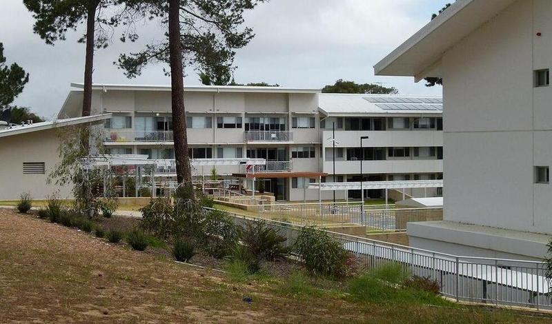 莫道克大学5