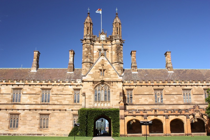 Sydney Uni main entrance