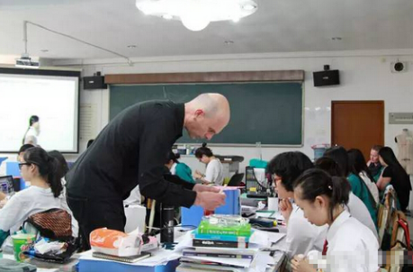 莫纳什大学预科一年花费